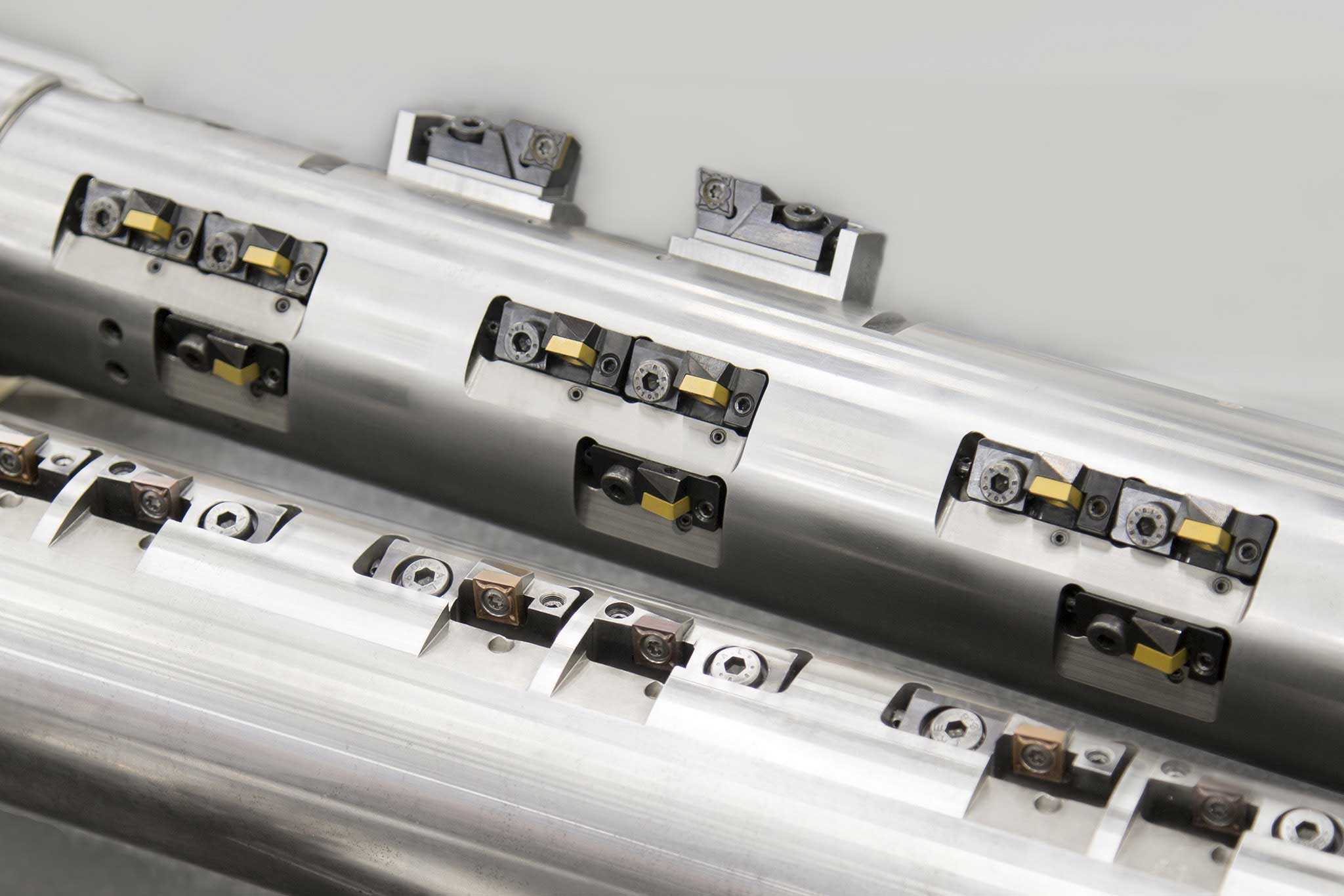 Line boring bars from MAPAL are used especially for machining bearing bars.