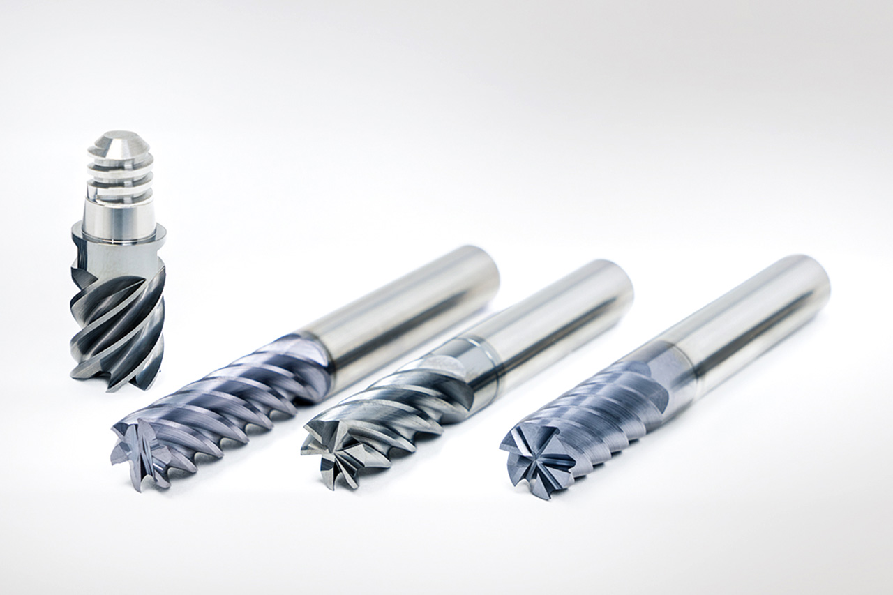 Shoulder milling cutters for finishing operations can be seen in this picture.