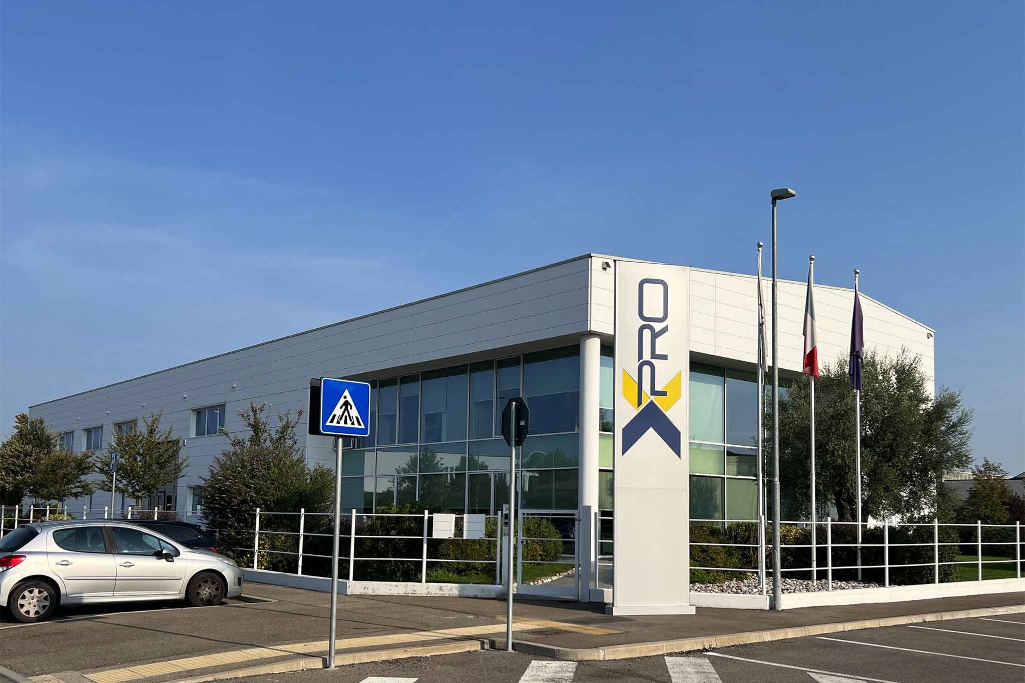 The company building of X-Pro S.r.l. in Bologna, Italy, can be seen in the picture from the outside.