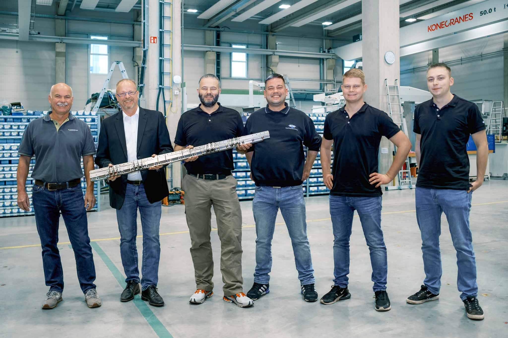 Das Team der Mitarbeiter von Zimmermann und MAPAL: Bernd Scheurenbrand und Steffen Nüssle, sowie Jens Ilg, Andreas Rotenberger, Julian Kraus und Lukas Weiß.