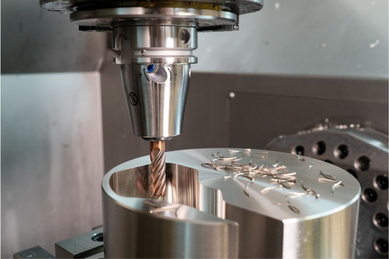 The picture shows another UNIQ chuck during machining.